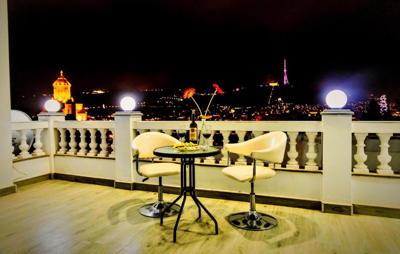 White House Otel Tiflis Dış mekan fotoğraf