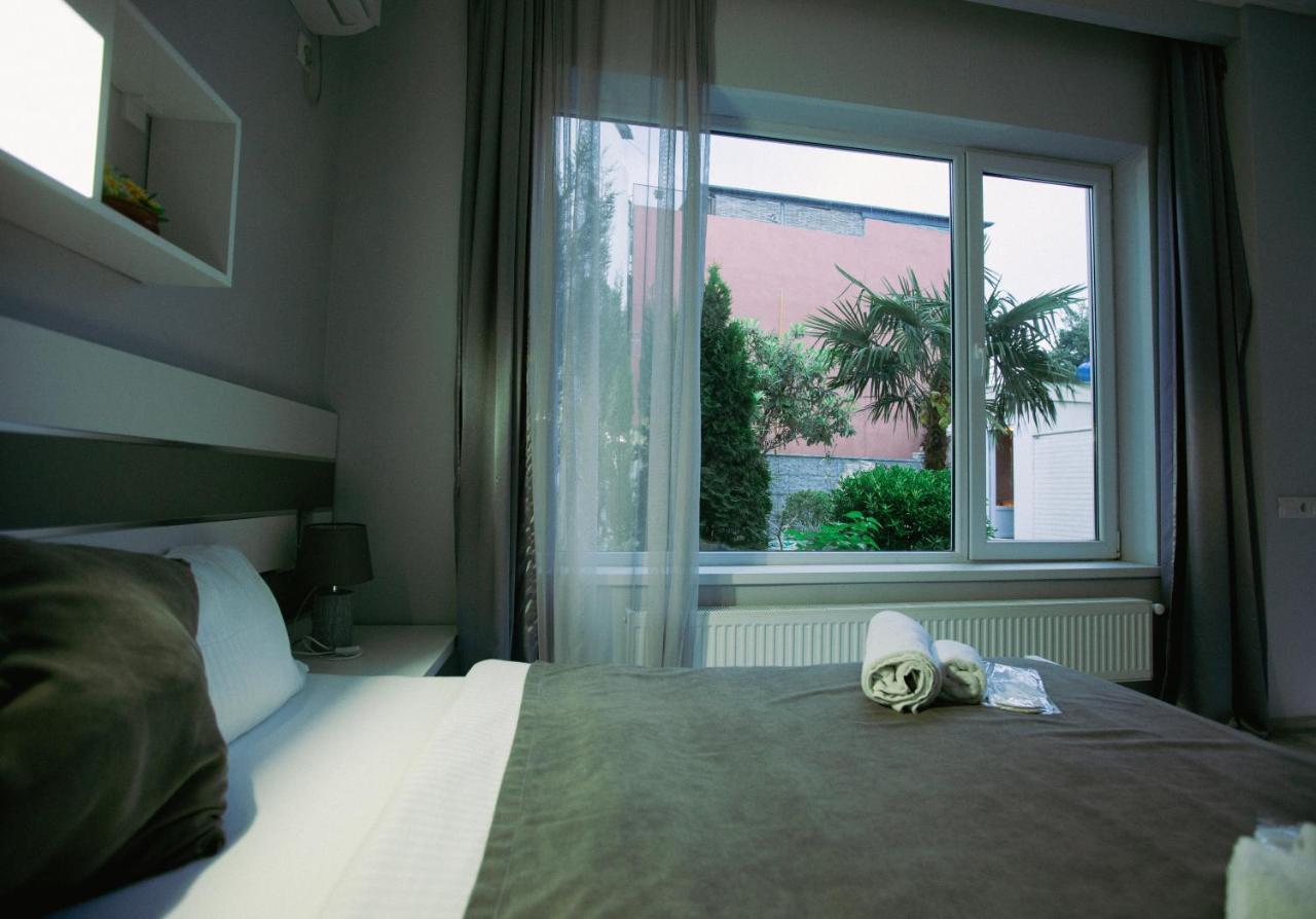 White House Otel Tiflis Dış mekan fotoğraf
